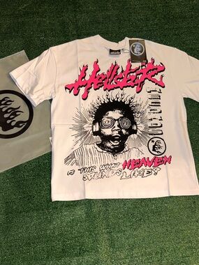 Hellstar White Graphic Short Sleeve Tee with Pink & Black Print (BRAND NEW)